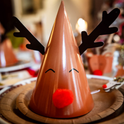 CHAPEAU - Rudolph avec son...