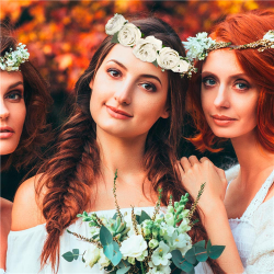 COURONNE DE FLEURS -...