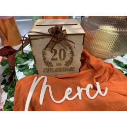 URNE/TIRELIRE - 20 Ans avec...